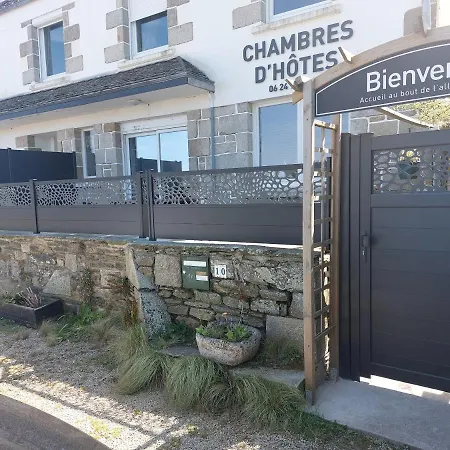 ゲストハウス D'hotes Vue Entre Les Greves Et Locquirec 3*